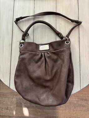 Marc by Mark Jacobs Classic Q Hillier Hobo Bag, Taupe Pebbled Leather